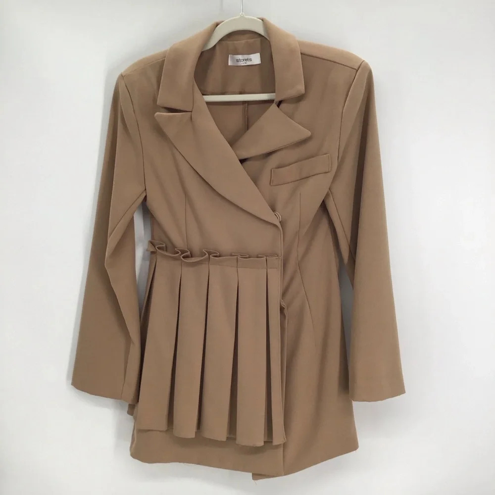 Storets Double Breasted Pleated Vintage Style Chic Blazer Jacket Tan Size Small - Picture 2 of 11